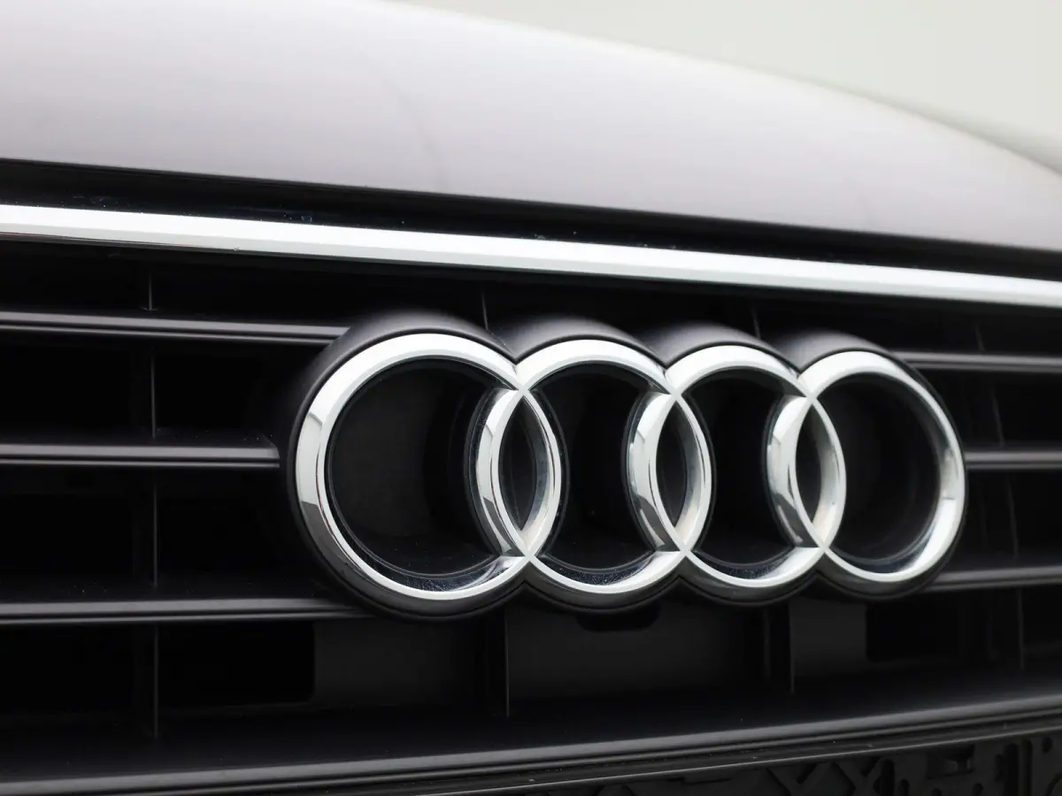 35 TDI Business edition AUTOMAAT | LEDER | NAVIGATIE | CLIMA | CRUISE | LMV | PDC | STOELVERWARMING | ELEKTRISCHE KOFFERKLEP | 12 MAANDEN BOVAG GARANTIE |