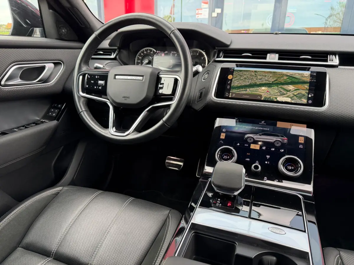 2.0 P250 AWD Dynamic SE / PANORAMADAK / KEYLESS-ENTRY / FACELIFT