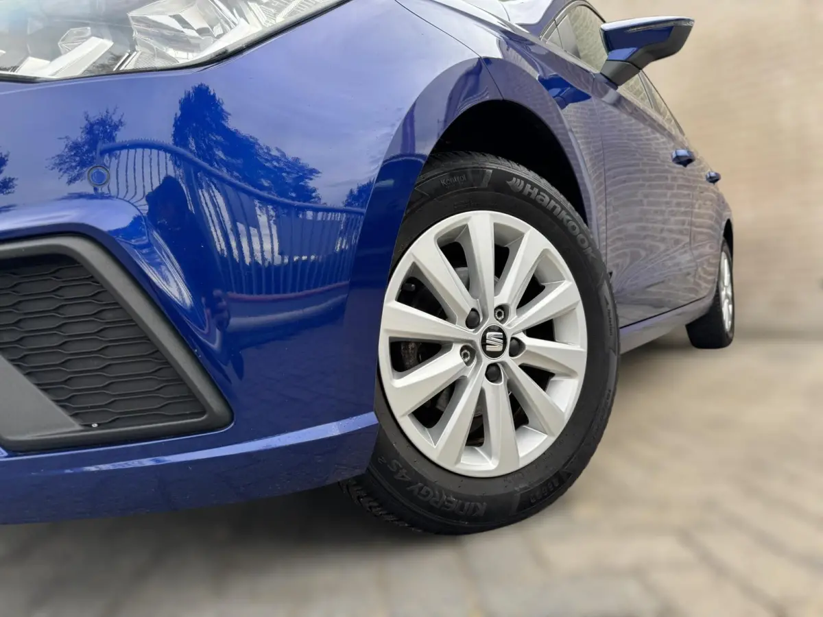 1.0 TSI Style PDC VOOR & ACHTER / STOELVERWARMING / BLUETOOTH / ELEKTR. INKLAPB SPIEGELS