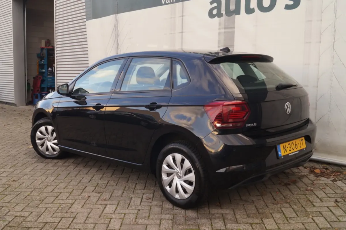 1.6 TDI Comfortline Executive -NAVI-PDC-ACC-CARPLAY-