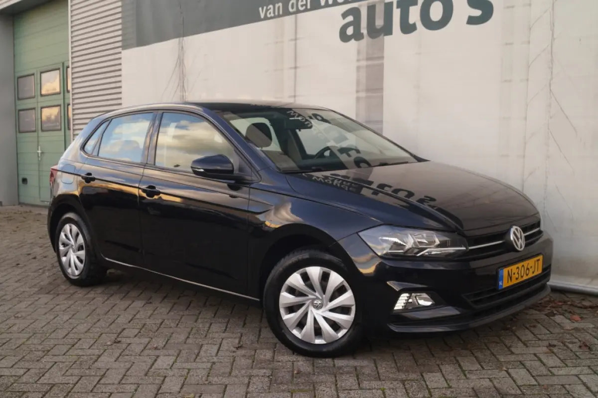 1.6 TDI Comfortline Executive -NAVI-PDC-ACC-CARPLAY-