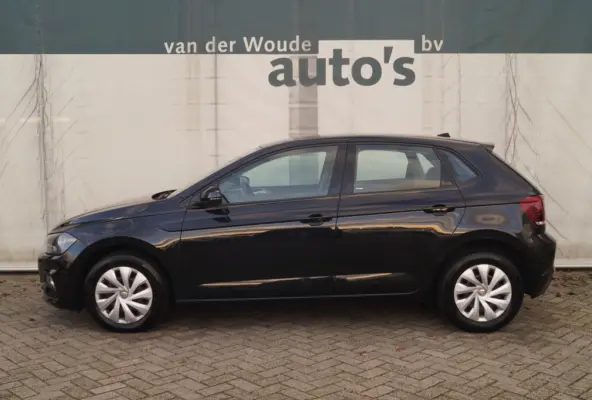 1.6 TDI Comfortline Executive -NAVI-PDC-ACC-CARPLAY-