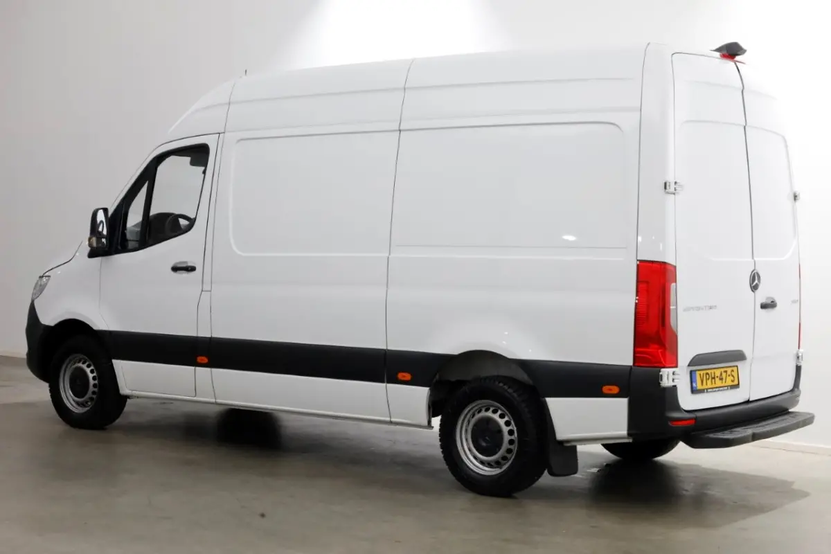 311 CDI 115pk RWD 7G Automaat L2H2 Airco/Camera 05-2021