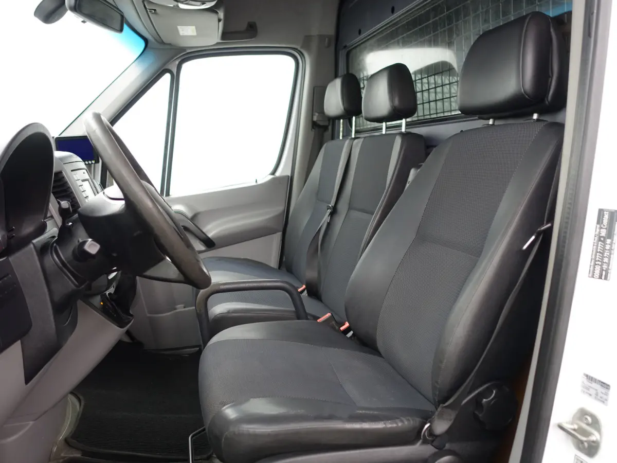 313 2.2 CDI L2H2 366 Prestige Aut- 3 Pers, Kast Inrichting, Cruise, Stoelverwarming, Sidebars, Trekhaak