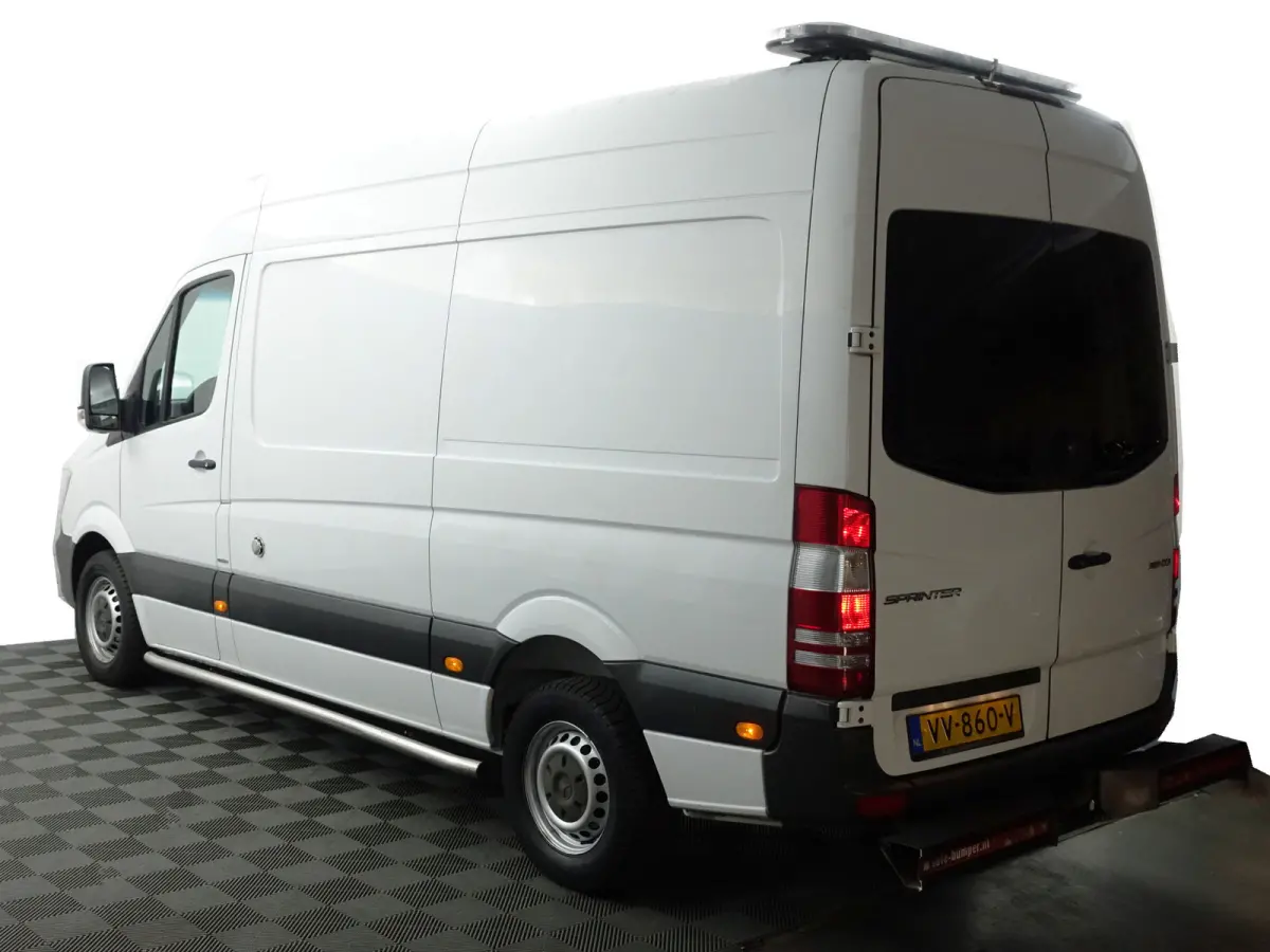313 2.2 CDI L2H2 366 Prestige Aut- 3 Pers, Kast Inrichting, Cruise, Stoelverwarming, Sidebars, Trekhaak