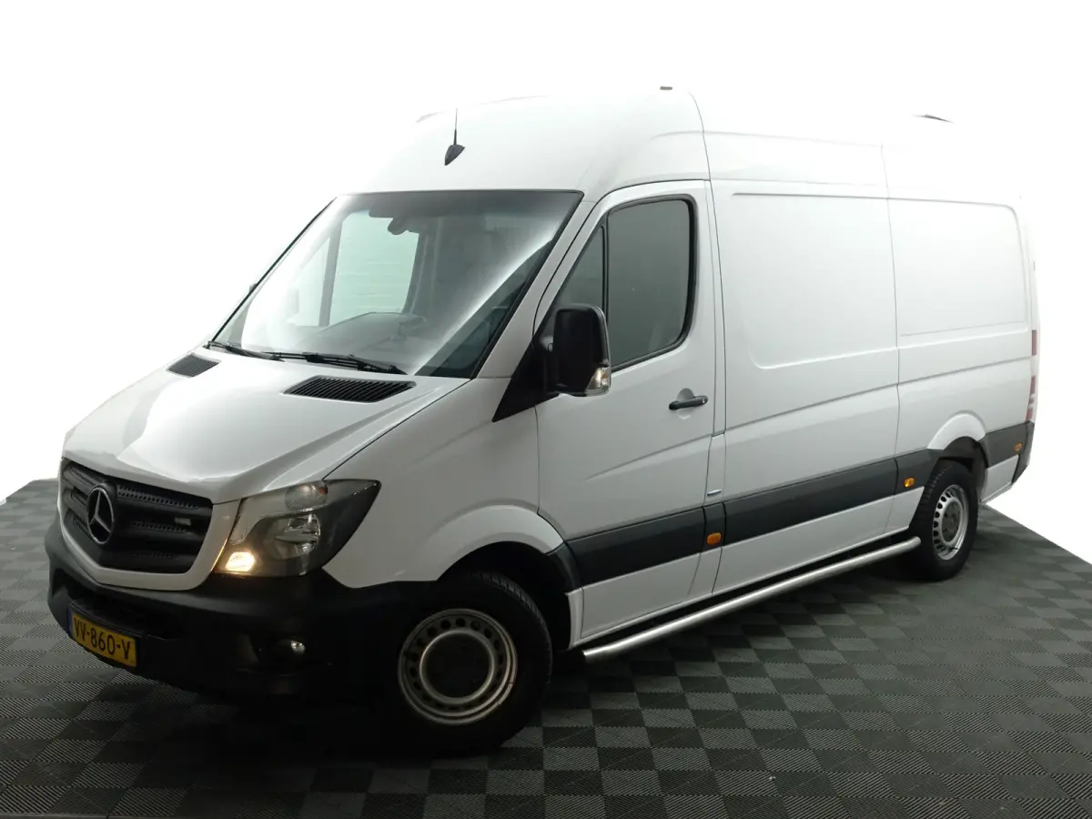 313 2.2 CDI L2H2 366 Prestige Aut- 3 Pers, Kast Inrichting, Cruise, Stoelverwarming, Sidebars, Trekhaak