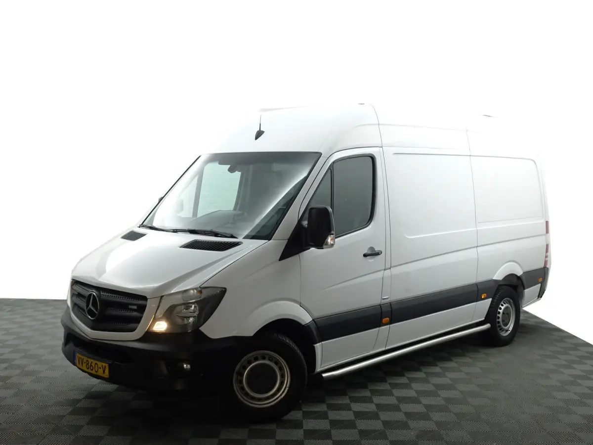 313 2.2 CDI L2H2 366 Prestige Aut- 3 Pers, Kast Inrichting, Cruise, Stoelverwarming, Sidebars, Trekhaak