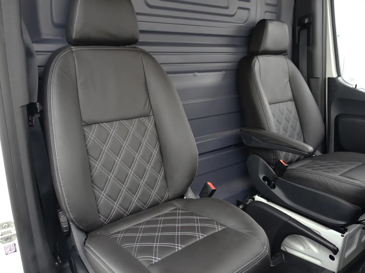 211 2.2 CDI H2 AMG Night Edition Aut- 2x Schuifdeur, Designo Leder, Clima, Grijs kenteken
