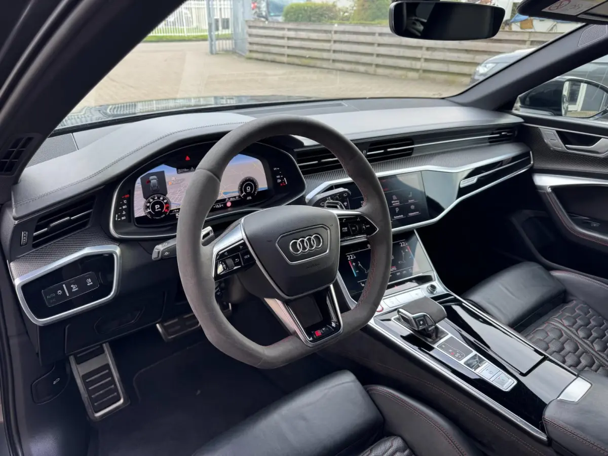 RS 6 TFSI quattro Dynamic Plus / Ceramic / Laser / Softclose / 360 Cam / Head-Up / AWS / Air Susp.
