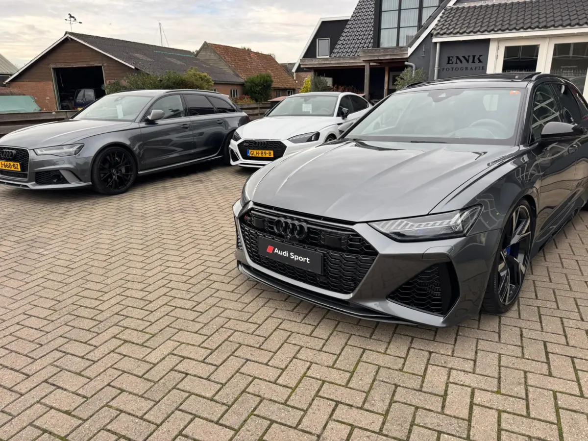 RS 6 TFSI quattro Dynamic Plus / Ceramic / Laser / Softclose / 360 Cam / Head-Up / AWS / Air Susp.