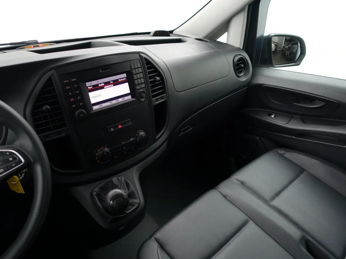 116 CDI XL AMG Night Edition- 3 Pers, Leder, Stoelverwarming, Park Assist, Cruise, Clima, Sidebars