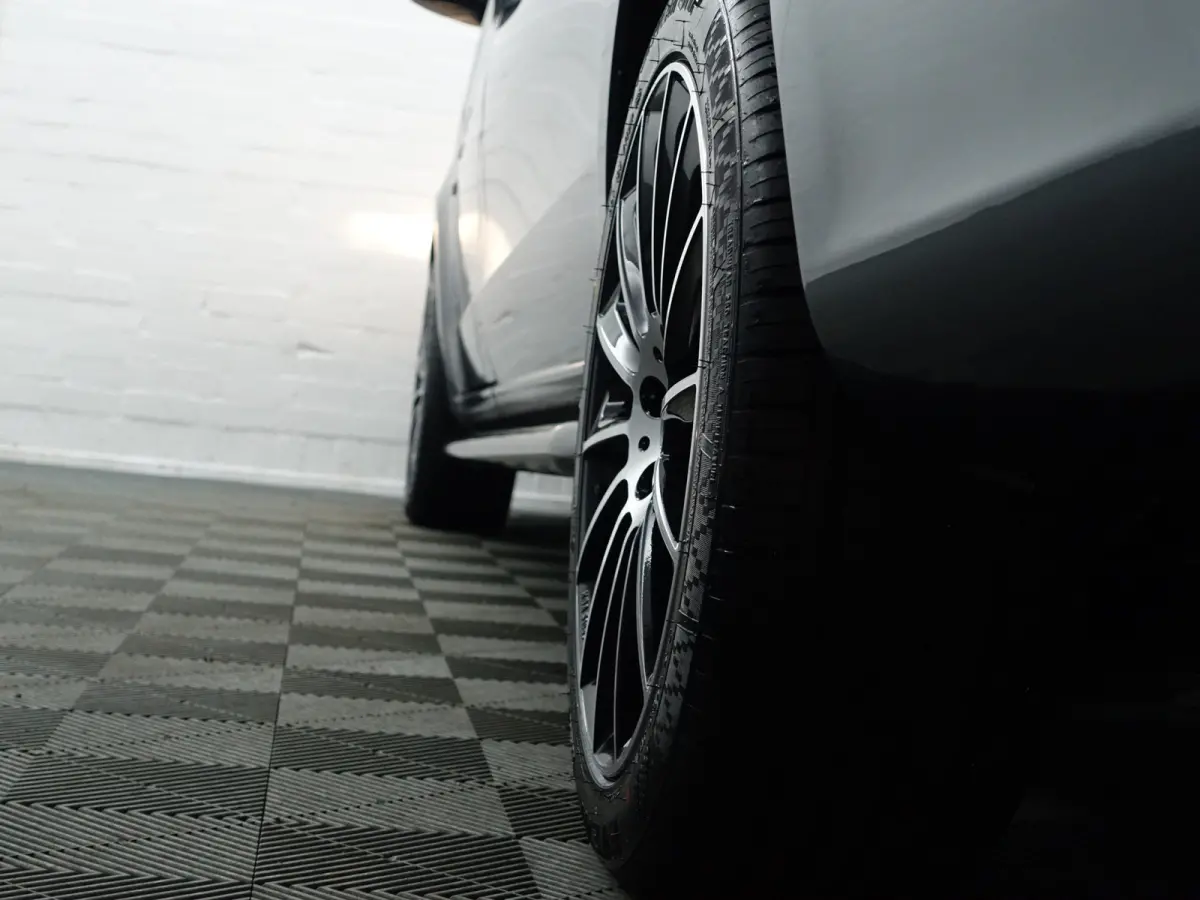 116 CDI XL AMG Night Edition- 3 Pers, Leder, Stoelverwarming, Park Assist, Cruise, Clima, Sidebars