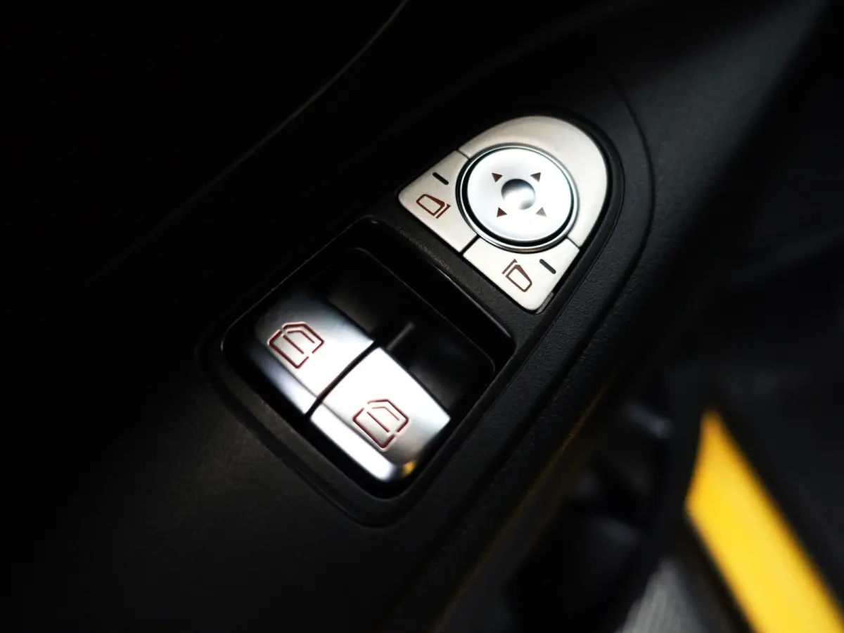 114 CDI Extra Lang AMG Night Edition Aut- Dubbele Cabine, 5/6 Pers, Xenon Led Matrix, Park Assist, Stoelverwarming