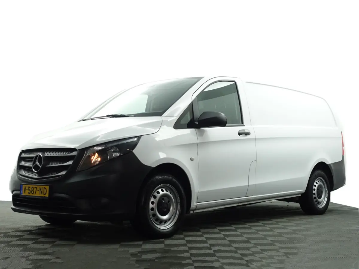 114 CDI Lang Ambition Aut- 3 Pers, Navi, Clima, Camera, Cruise, Dynamic Select, Grijs Kenteken