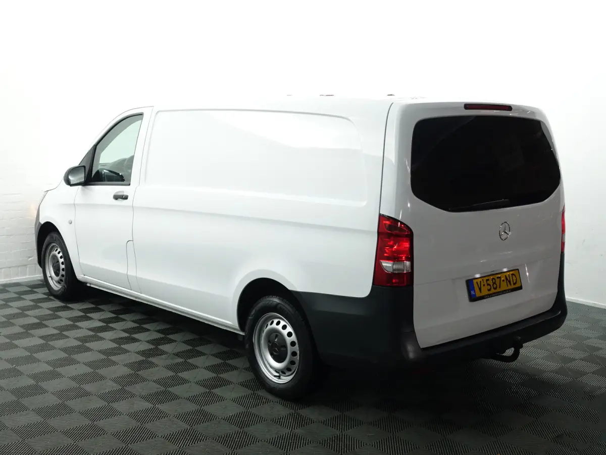 114 CDI Lang Ambition Aut- 3 Pers, Navi, Clima, Camera, Cruise, Dynamic Select, Grijs Kenteken