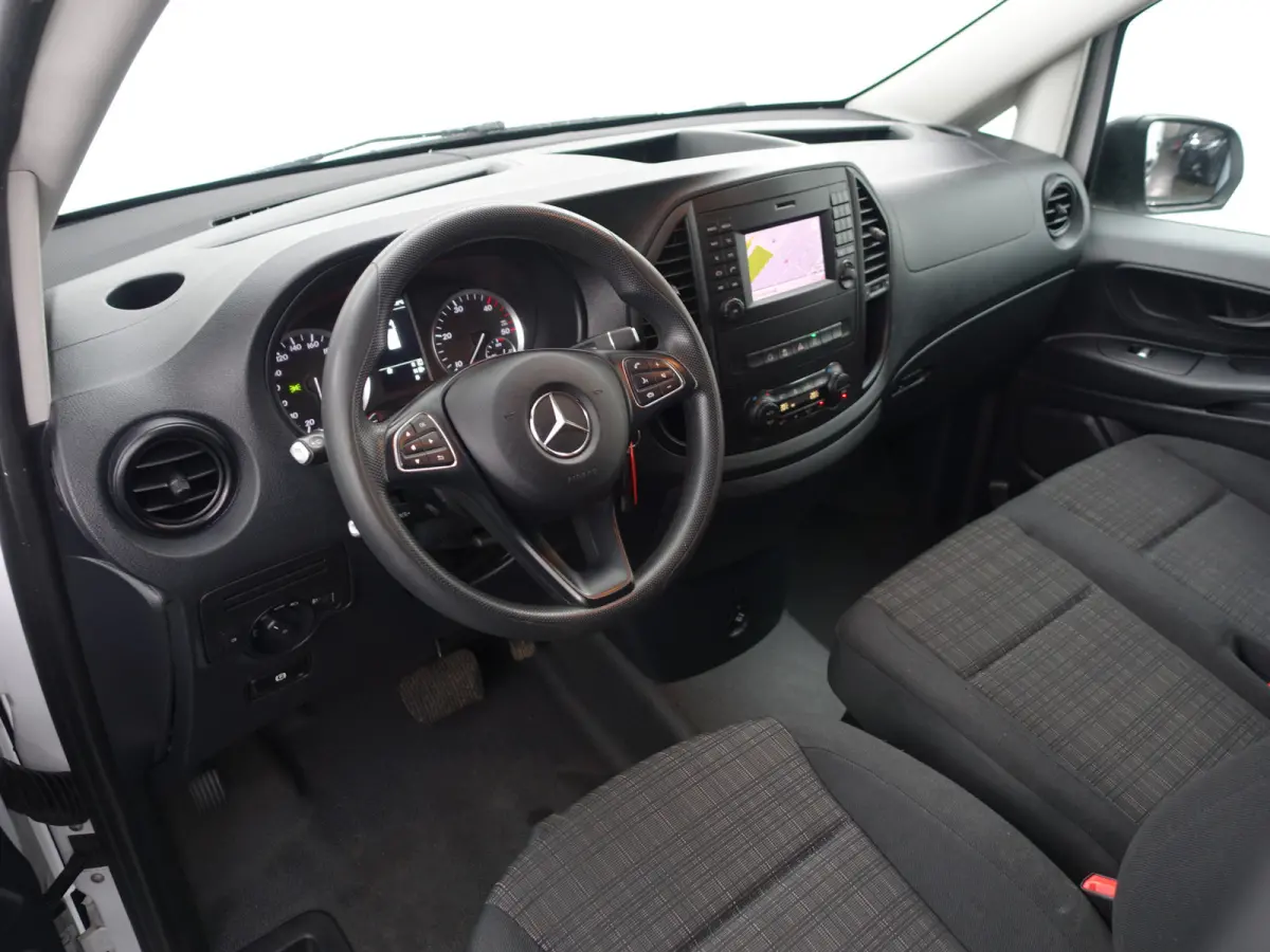 114 CDI Lang Ambition Aut- 3 Pers, Navi, Clima, Camera, Cruise, Dynamic Select, Grijs Kenteken