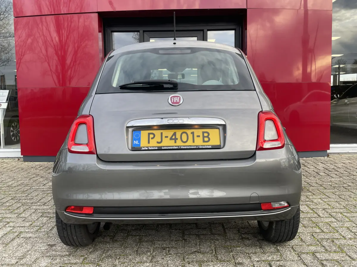 TwinAir Turbo Popstar Let op: Rijdende auto niet altijd aanwezig