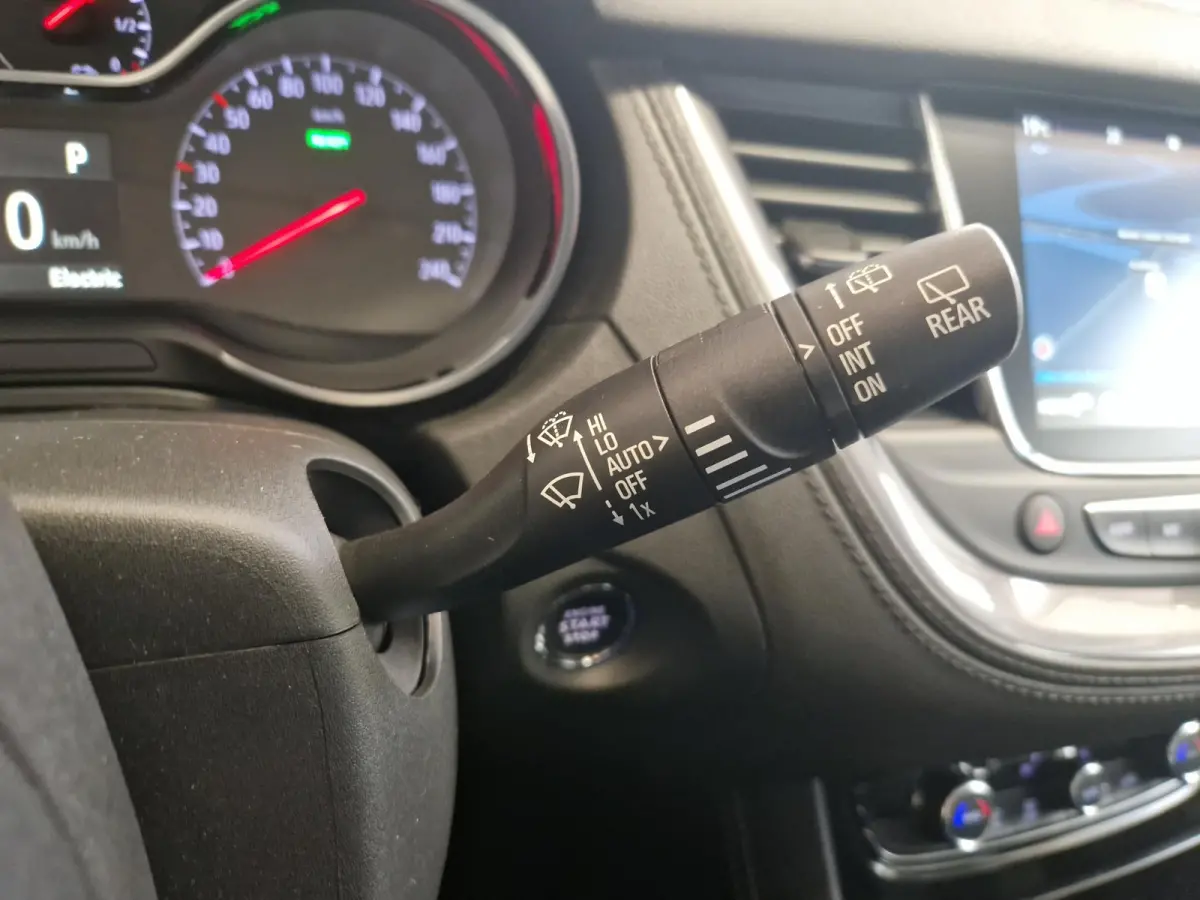 1.6 Turbo Plug-In Hybrid Business Elegance | 225PK | SOH 90,5% | Navigatie | Parkeersensoren voor en achter | Apple CarPlay / Android Auto |