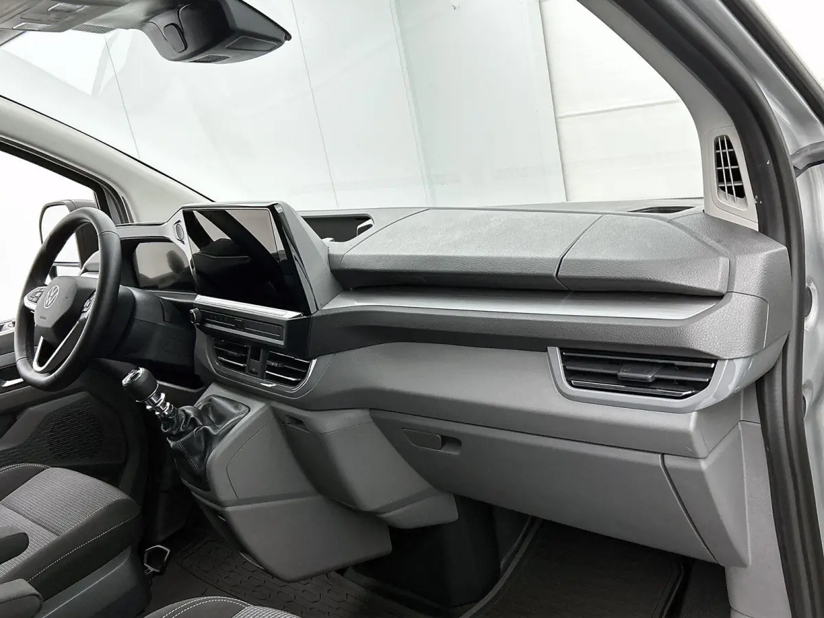 2.0 TDI L1H1 Life 110 PK | Airco | Multifunctioneel Stuurwiel | Achteruitrijcamera | Cruise Control | Apple/Android Carplay | Elektrisch Verstelbare Spiegels | Trekhaak | Parkeersensoren Voo