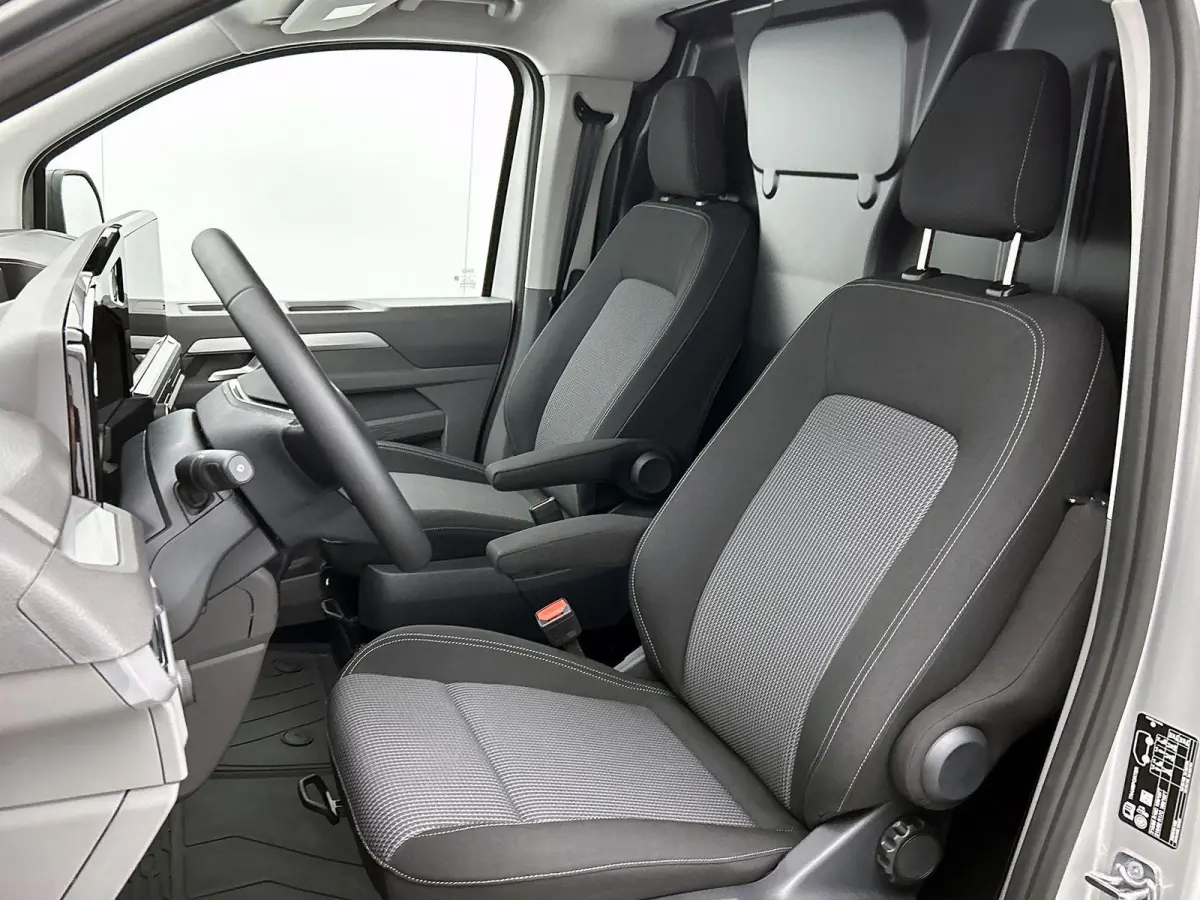 2.0 TDI L1H1 Life 110 PK | Airco | Multifunctioneel Stuurwiel | Achteruitrijcamera | Cruise Control | Apple/Android Carplay | Elektrisch Verstelbare Spiegels | Trekhaak | Parkeersensoren Voo