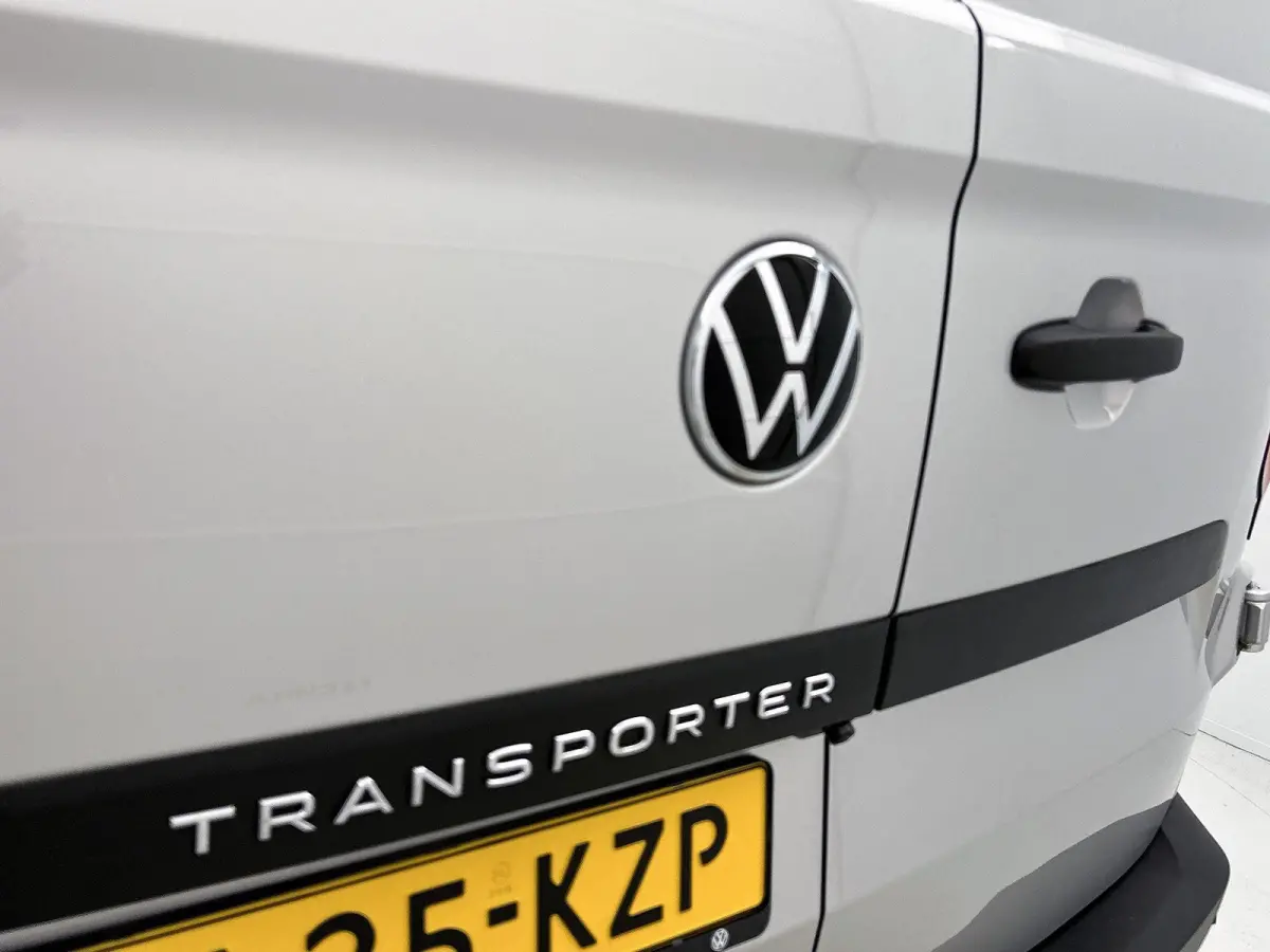 2.0 TDI L1H1 Life 110 PK | Airco | Multifunctioneel Stuurwiel | Achteruitrijcamera | Cruise Control | Apple/Android Carplay | Elektrisch Verstelbare Spiegels | Trekhaak | Parkeersensoren Voo