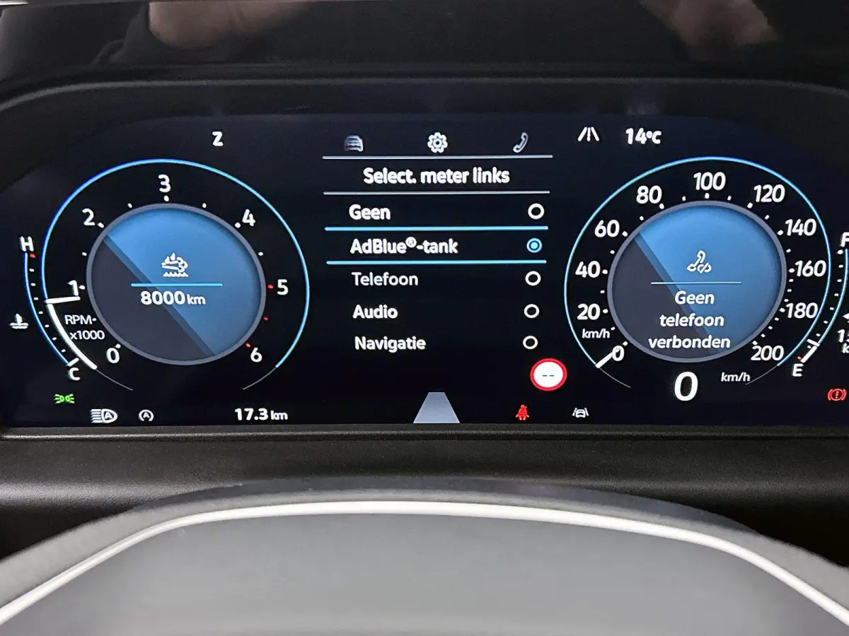 2.0 TDI L1H1 Life 110 PK | Airco | Multifunctioneel Stuurwiel | Achteruitrijcamera | Cruise Control | Apple/Android Carplay | Elektrisch Verstelbare Spiegels | Trekhaak | Parkeersensoren Voo