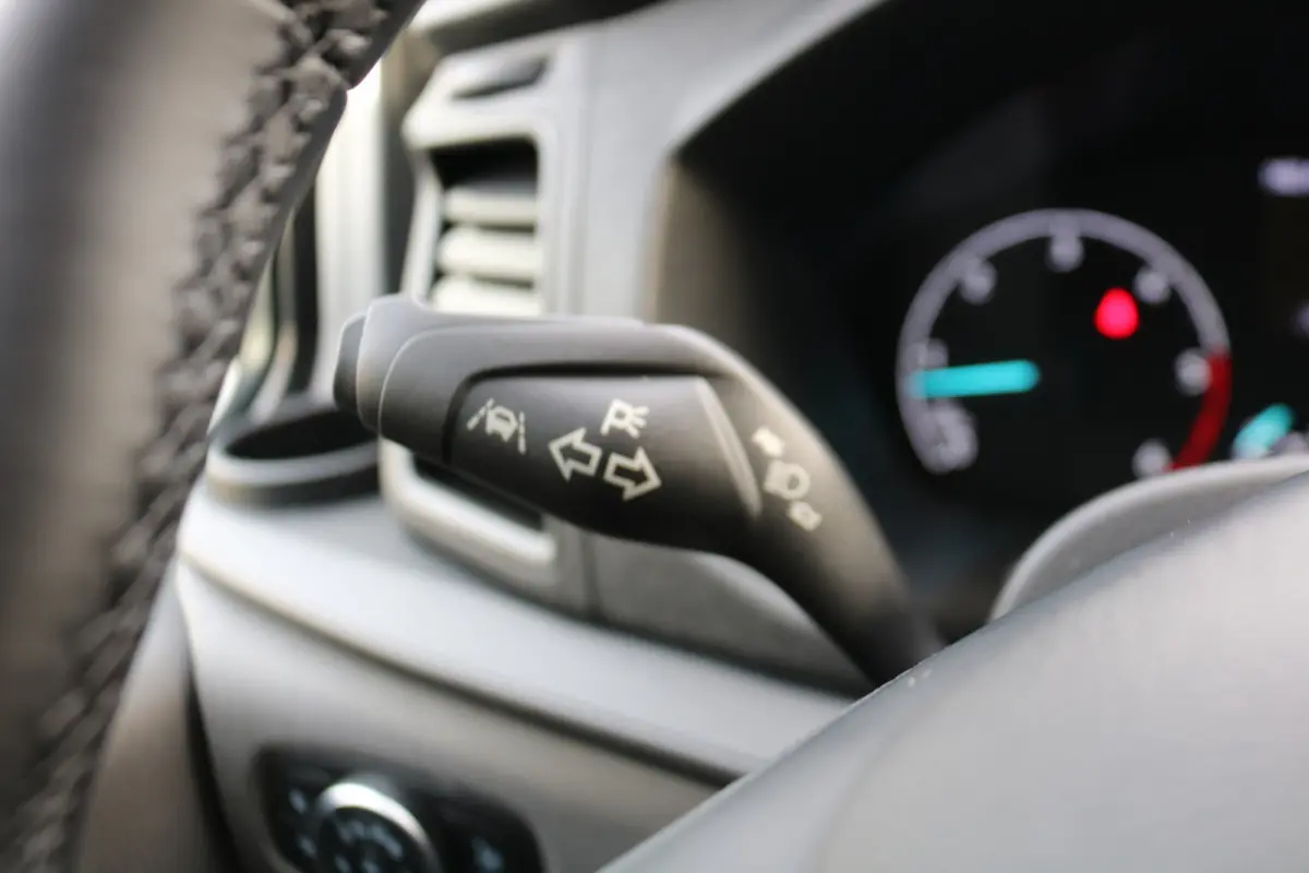 2.0 TDCI 130pk L2 H1 Trend Koelwagen Automaat Airco Camera Apple Carplay
