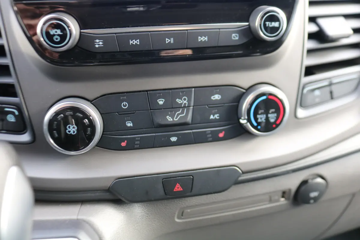 2.0 TDCI 130pk L2 H1 Trend Koelwagen Automaat Airco Camera Apple Carplay