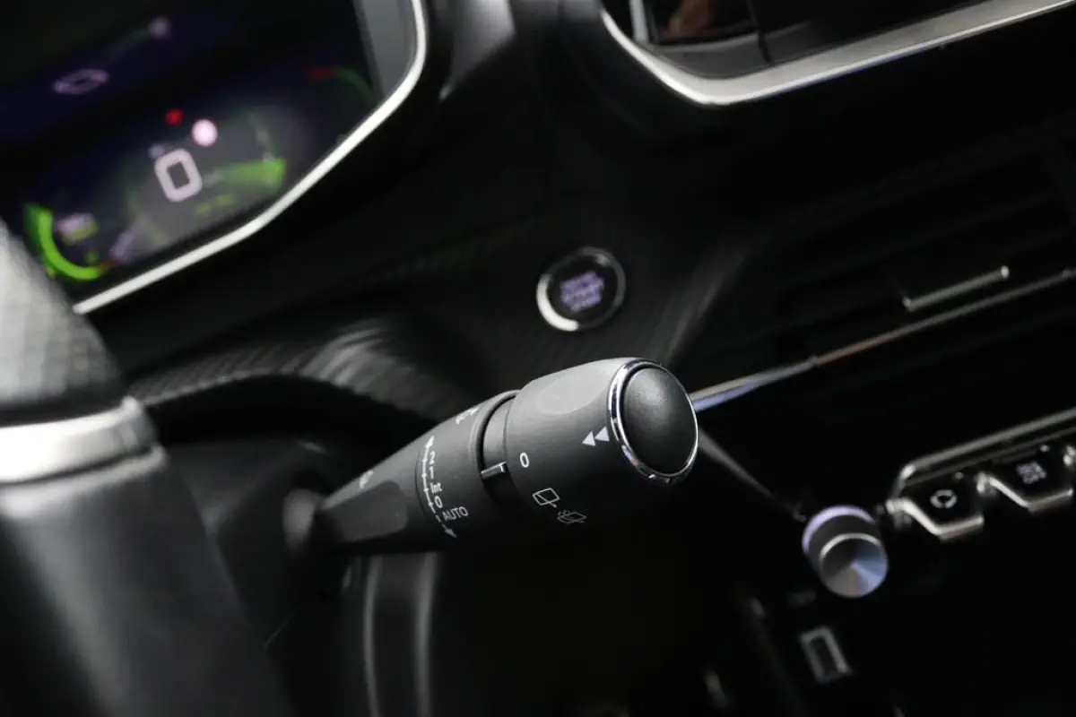 1.2 GT-Line*ACC*PANO*CARPLAY*ECC*CAM*LED*