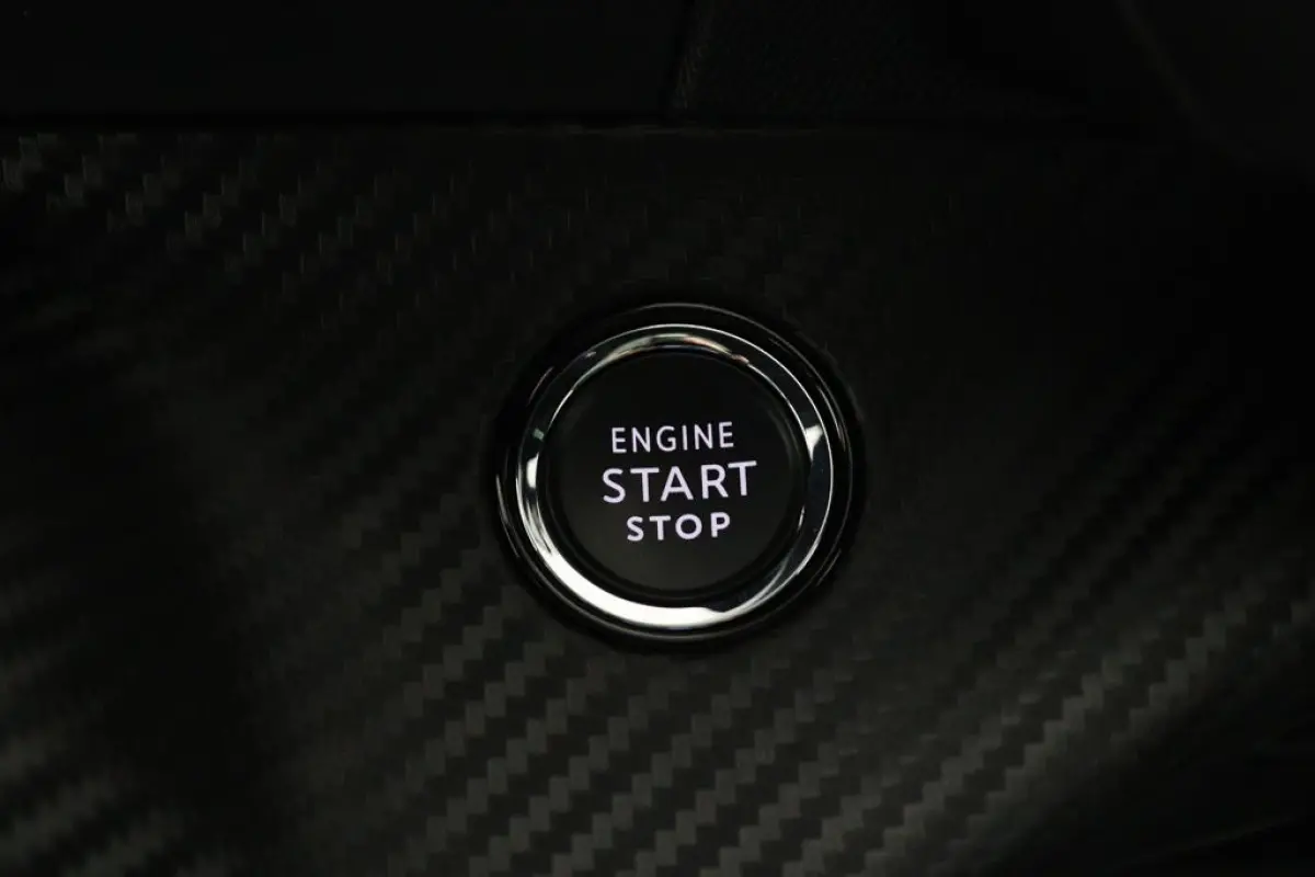 1.2 GT-Line*ACC*PANO*CARPLAY*ECC*CAM*LED*