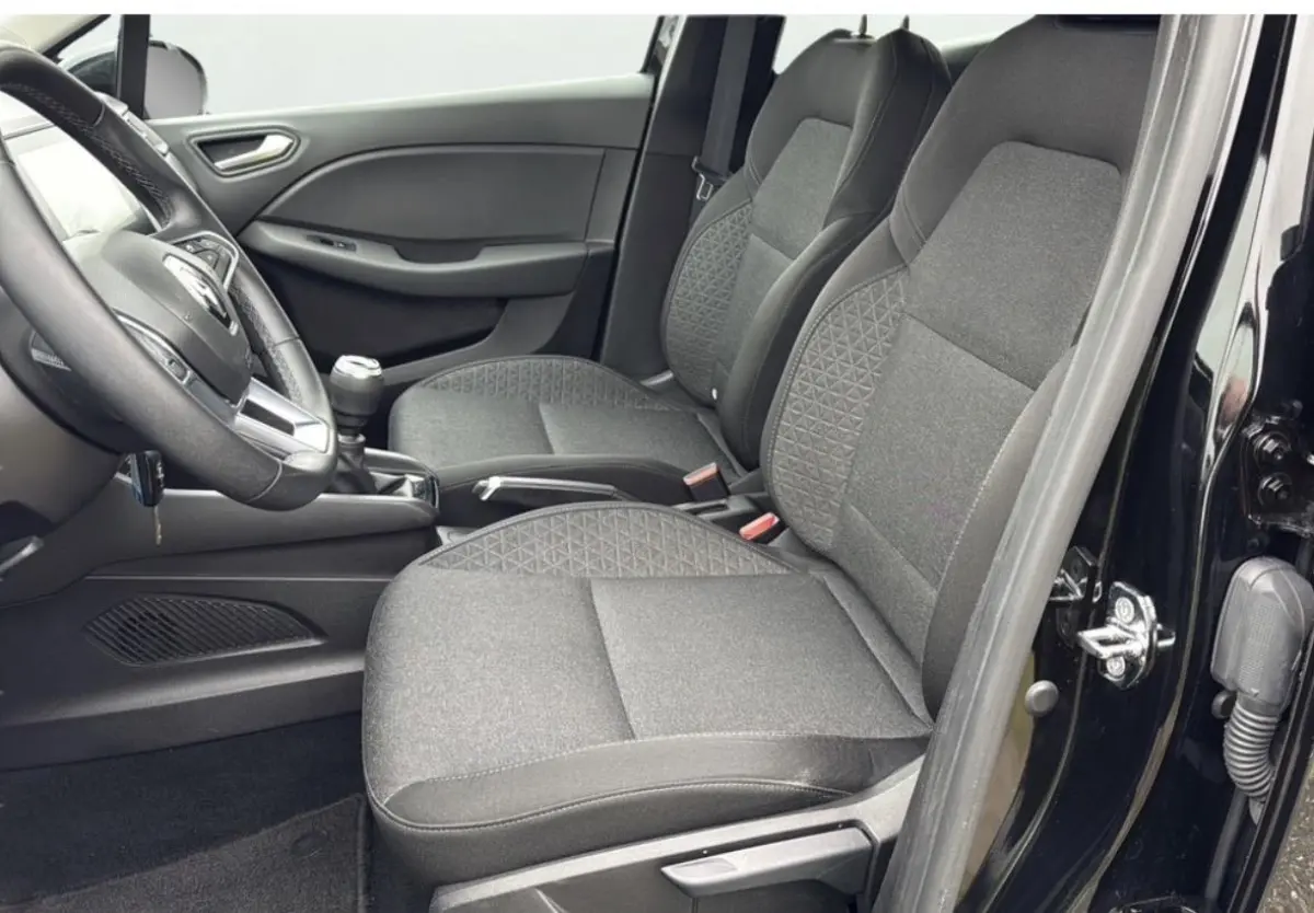 1.0 TCe Zen AIRCO LM VELGEN PARKEERSENSOREN CARPLAY/ ANDROID