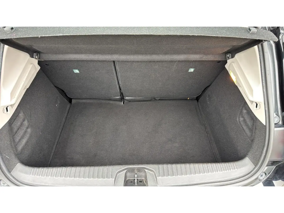 1.0 TCe Zen AIRCO LM VELGEN PARKEERSENSOREN CARPLAY/ ANDROID