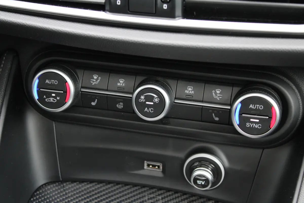 Quadrifoglio 2.9 V6 510PK AWD | Harman Kardon | Adaptieve Cruise Control | Schuif/Kanteldak