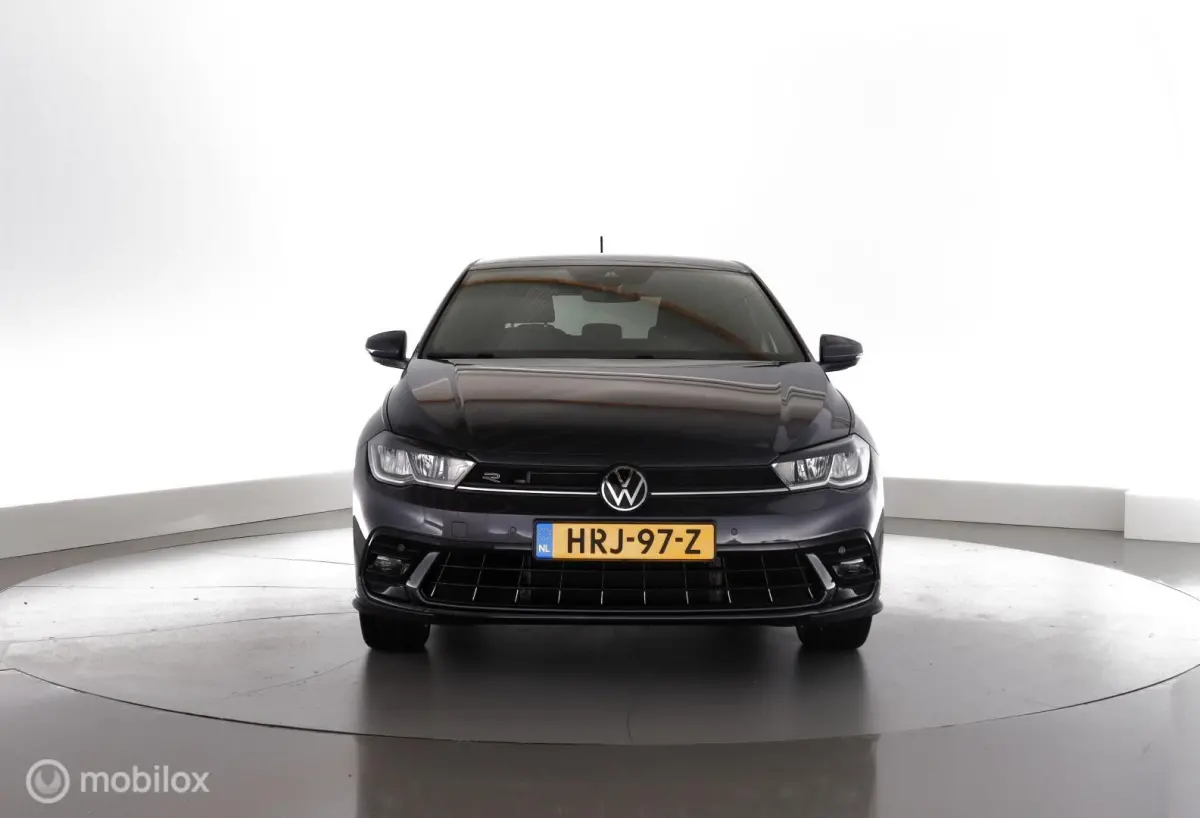 1.0 TSI Automaat R-Line stoelverw.|cam|virtueelcockpit|applecarplay|95pk|acc|lmv17