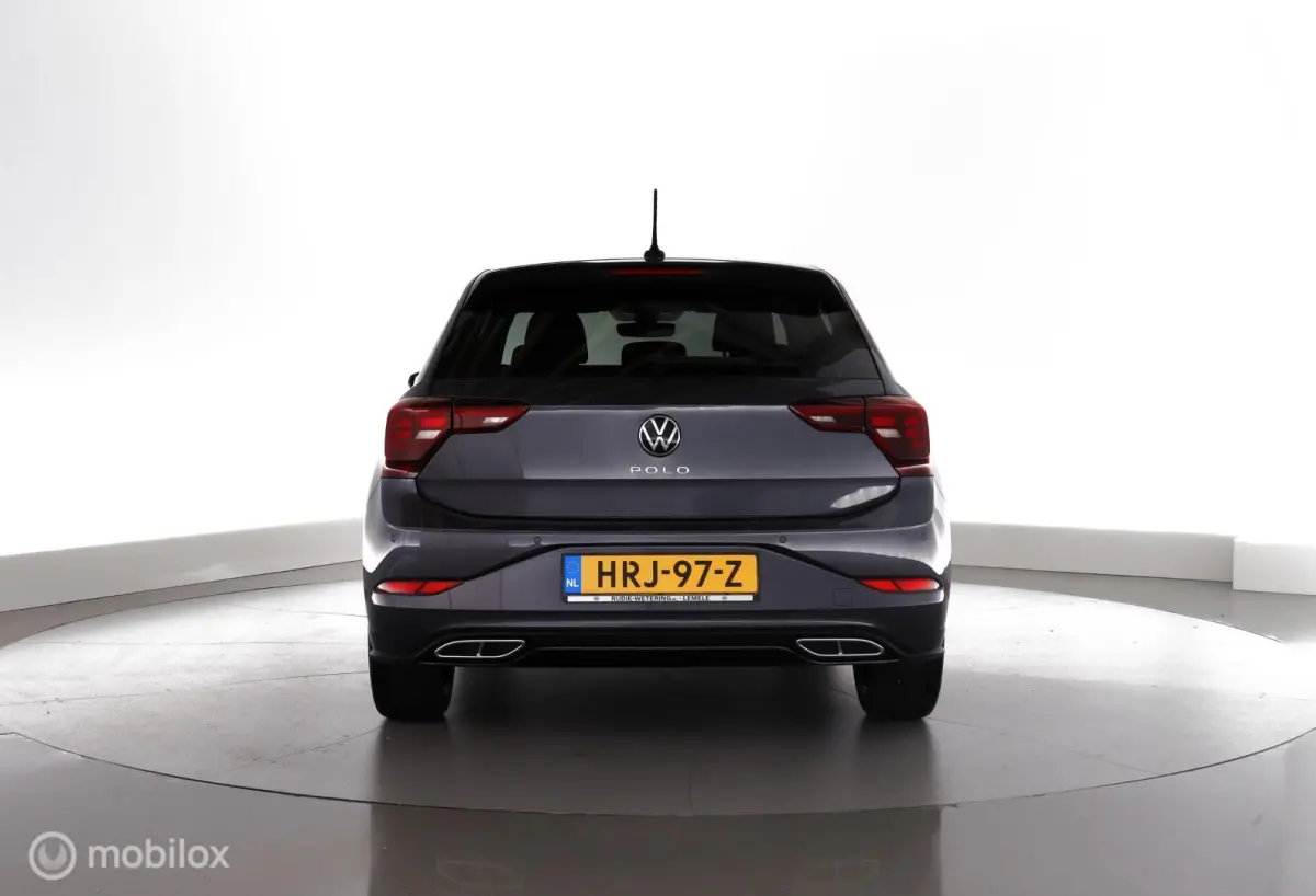 1.0 TSI Automaat R-Line stoelverw.|cam|virtueelcockpit|applecarplay|95pk|acc|lmv17