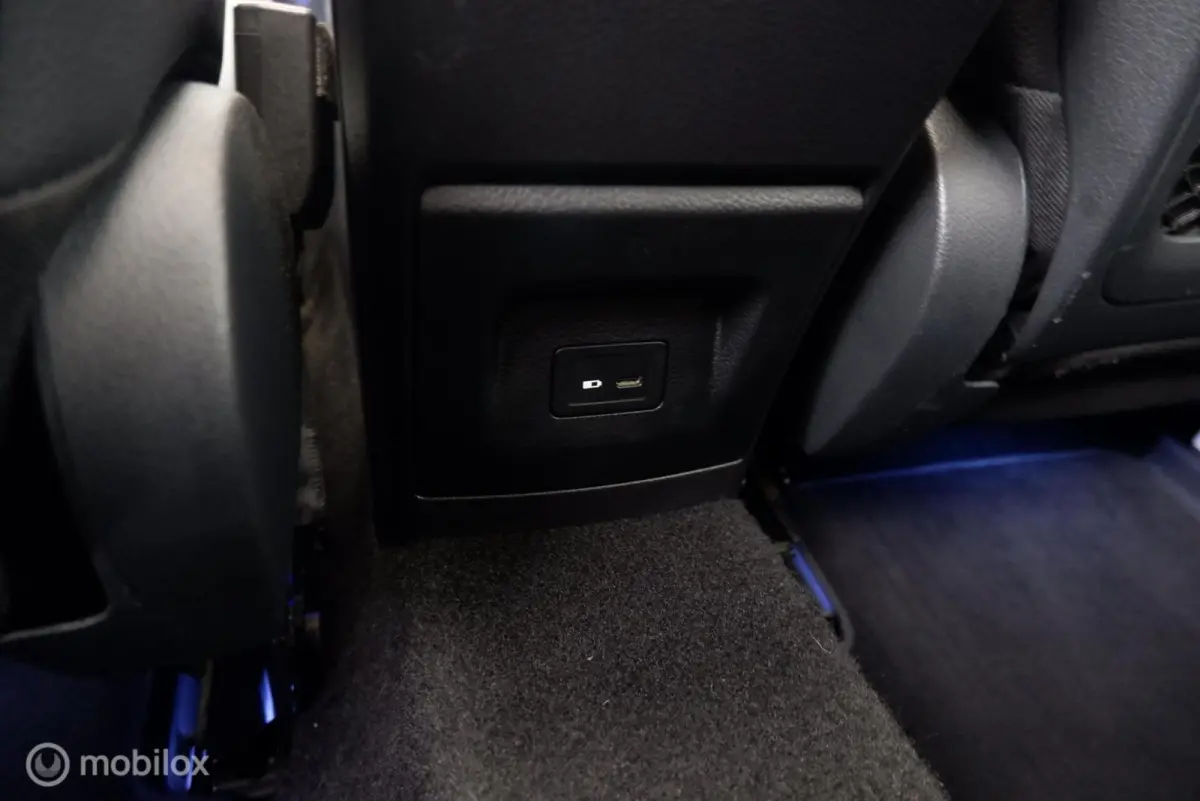 180 Automaat Business Solution AMG pano|led|leer|cam|nav|lmv18