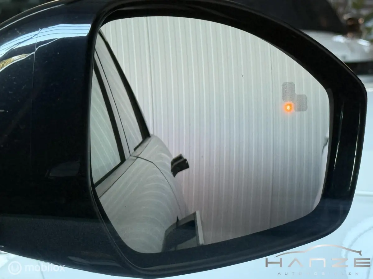 P300e AWD R-Dynamic HSE Pano HUD