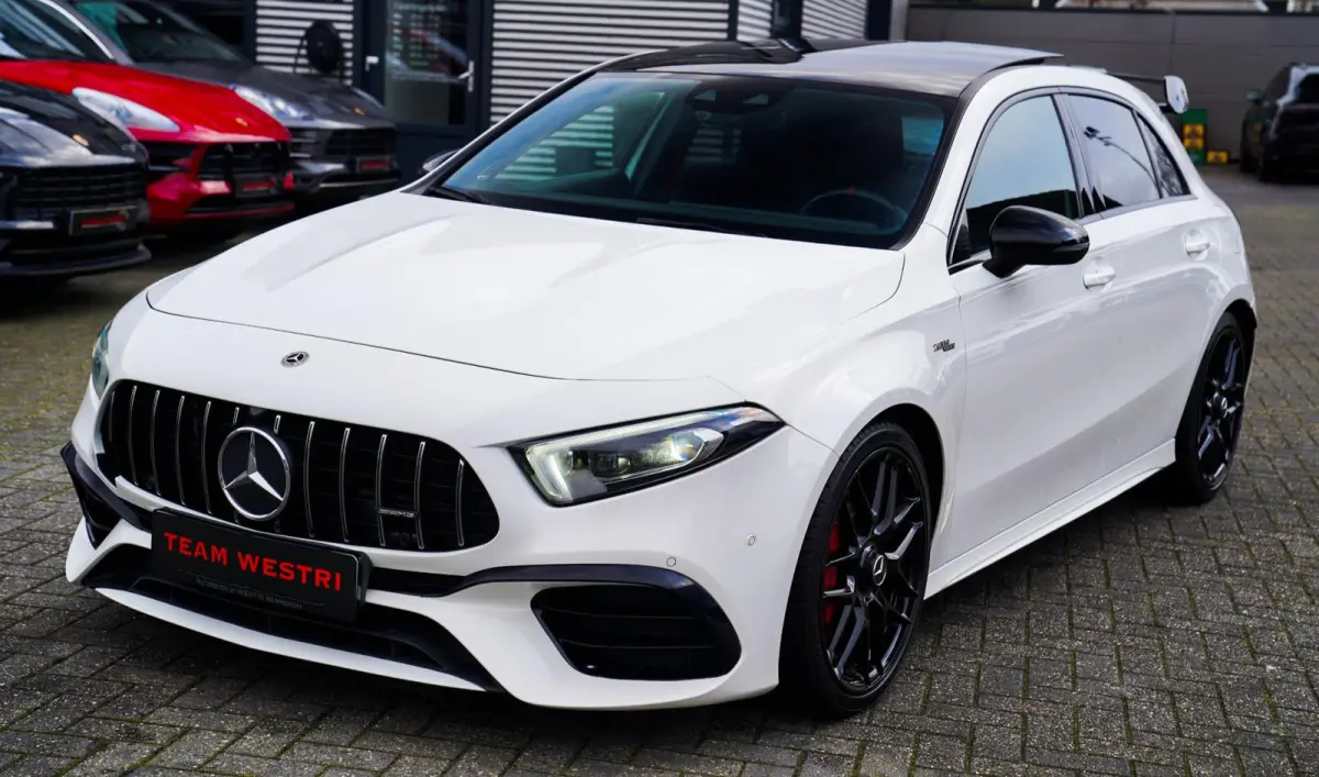 AMG 45 4MATIC+ Premium Plus | Panorama | Sterrenhemel | Sport uitlaat | Burmester | Luxe leder/Alcantara |