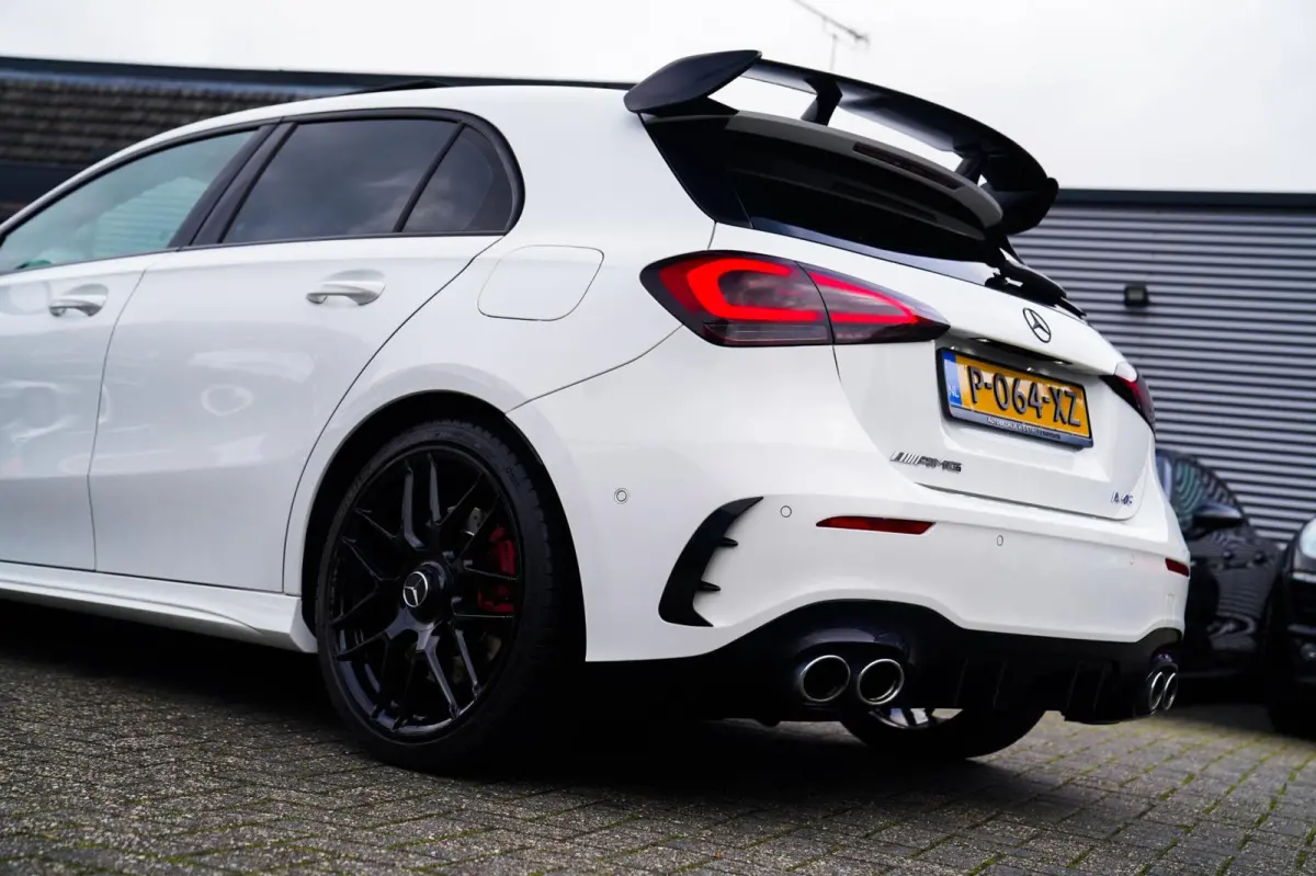 AMG 45 4MATIC+ Premium Plus | Panorama | Sterrenhemel | Sport uitlaat | Burmester | Luxe leder/Alcantara |
