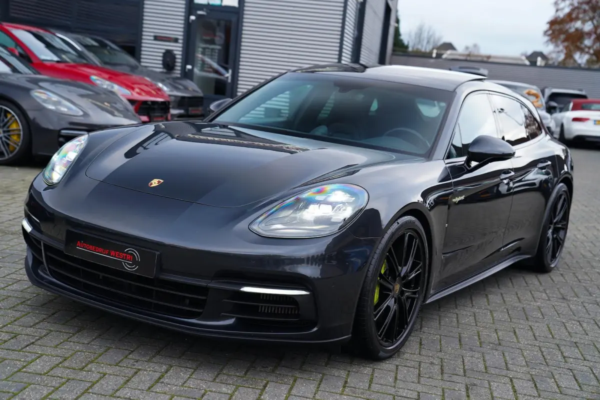 2.9 4 E-Hybrid | Sport Chrono | 21 inch | Panorama | Sport uitlaat | Luchtvering | Spoiler | LED |