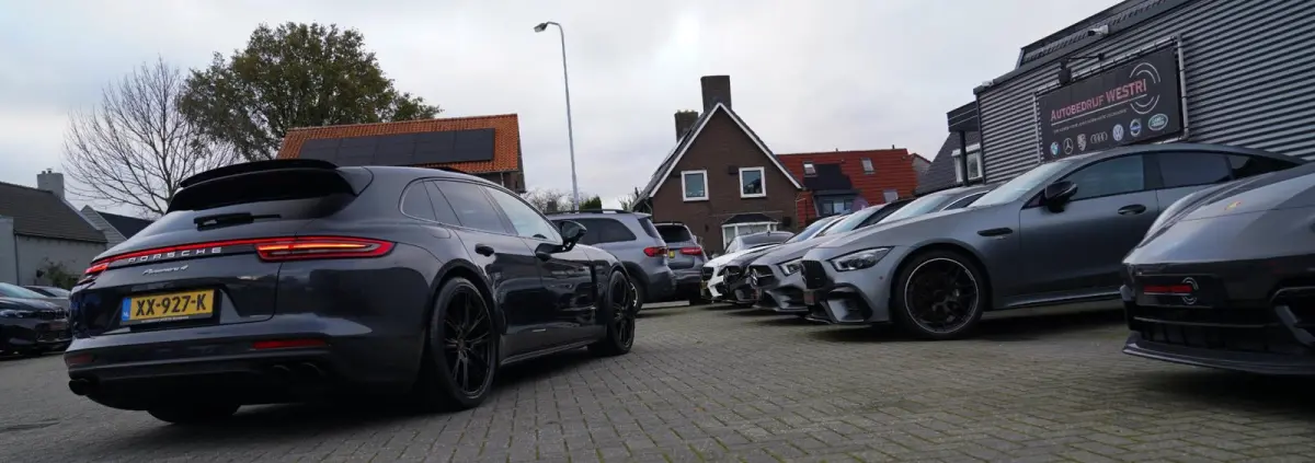 2.9 4 E-Hybrid | Sport Chrono | 21 inch | Panorama | Sport uitlaat | Luchtvering | Spoiler | LED |