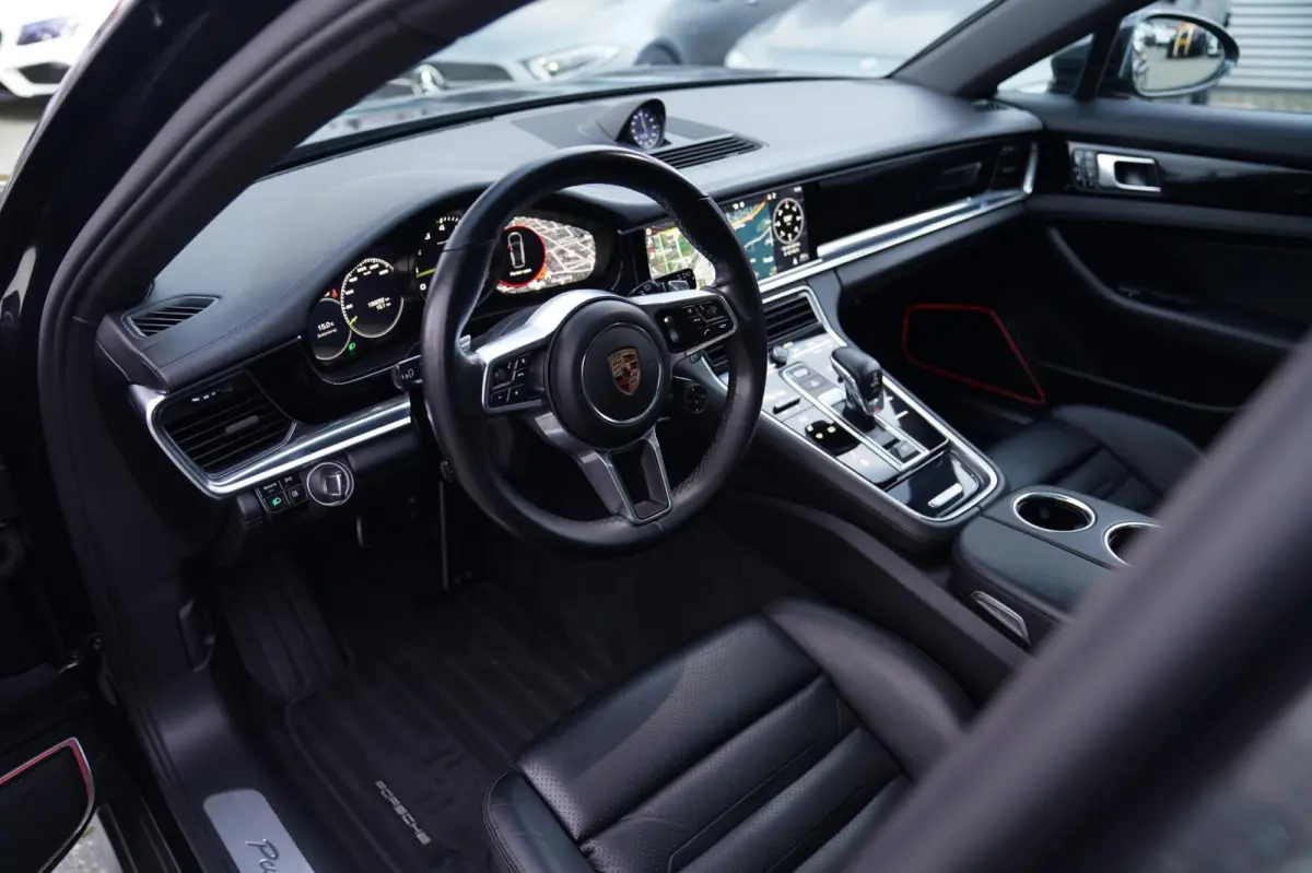 2.9 4 E-Hybrid | Sport Chrono | 21 inch | Panorama | Sport uitlaat | Luchtvering | Spoiler | LED |