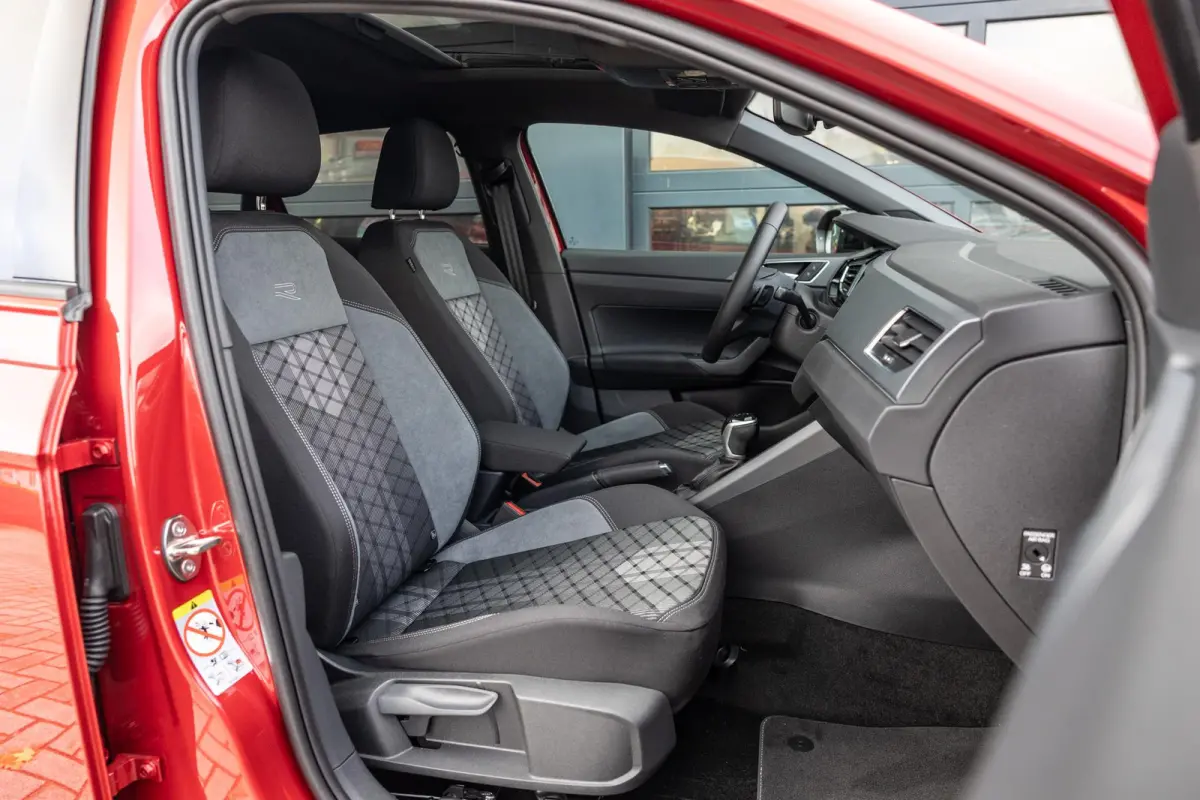 1.0 TSI 115pk R-Line Edition | Black Style Pakket | Trekhaak