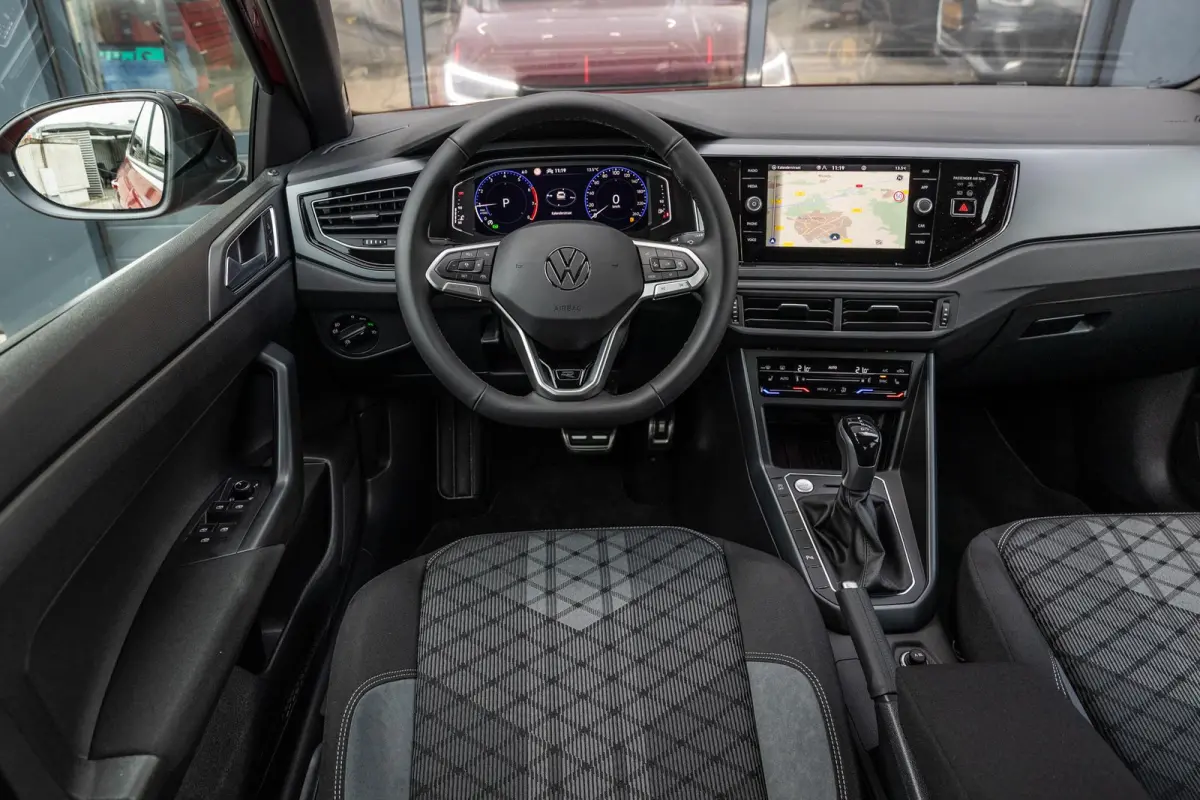 1.0 TSI 115pk R-Line Edition | Black Style Pakket | Trekhaak