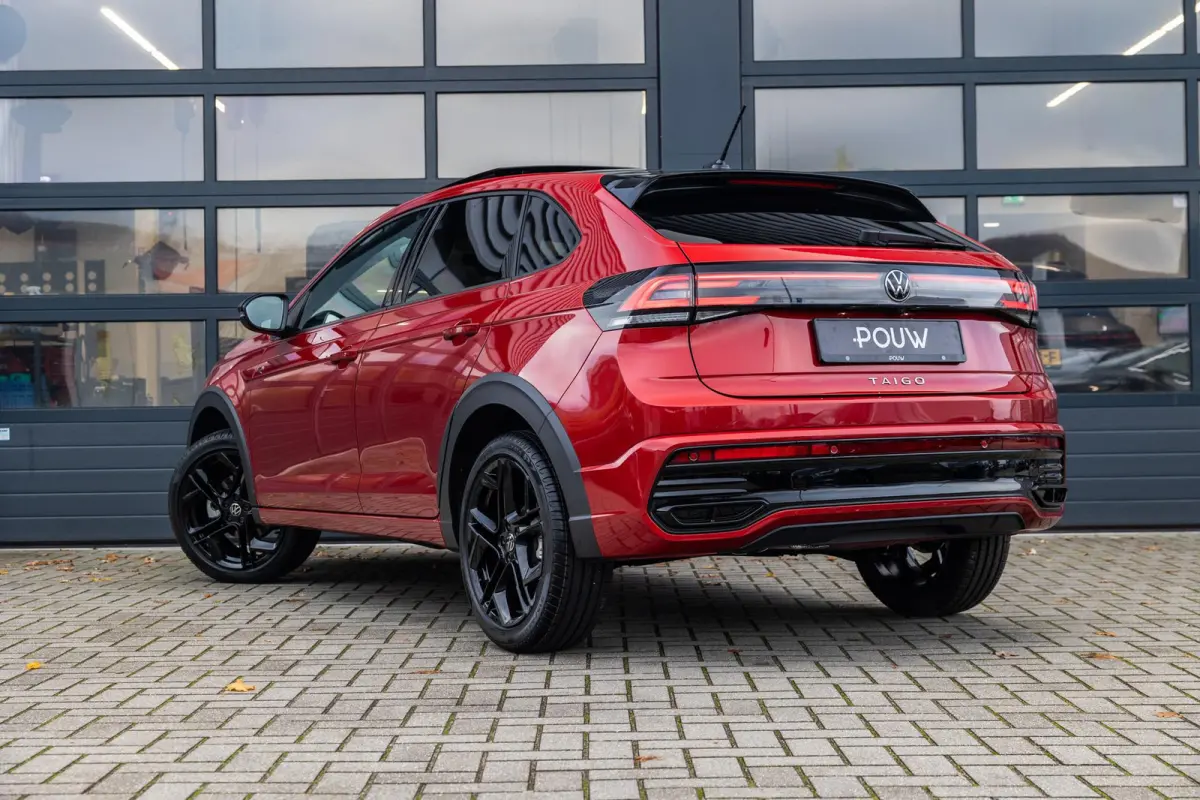 1.0 TSI 115pk R-Line Edition | Black Style Pakket | Trekhaak