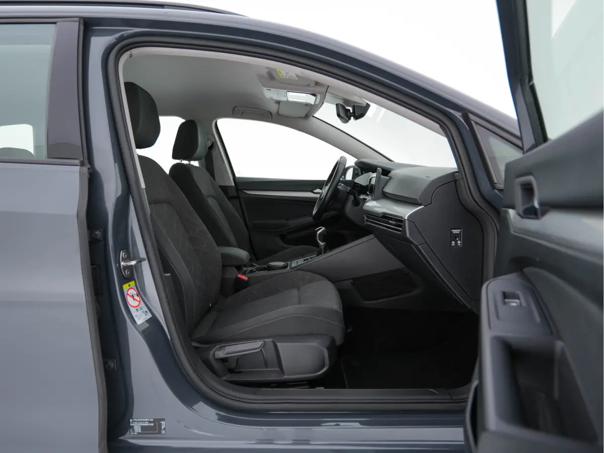 2.0 TDI Life Business (INCL-BTW)  *FULL-LED | DIGI-COCKPIT | NAVI-FULLMAP | HEATED-COMFORTSEATS | KEYLESS | DAB+ | CARPLAY | ECC | AMBIENT-LIGHT | PDC | 16''ALU*