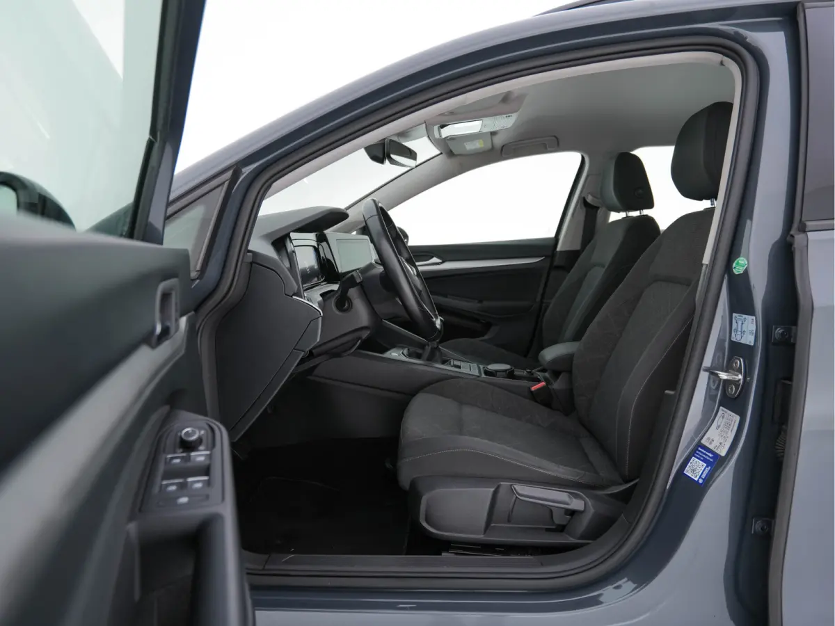 2.0 TDI Life Business (INCL-BTW)  *FULL-LED | DIGI-COCKPIT | NAVI-FULLMAP | HEATED-COMFORTSEATS | KEYLESS | DAB+ | CARPLAY | ECC | AMBIENT-LIGHT | PDC | 16''ALU*