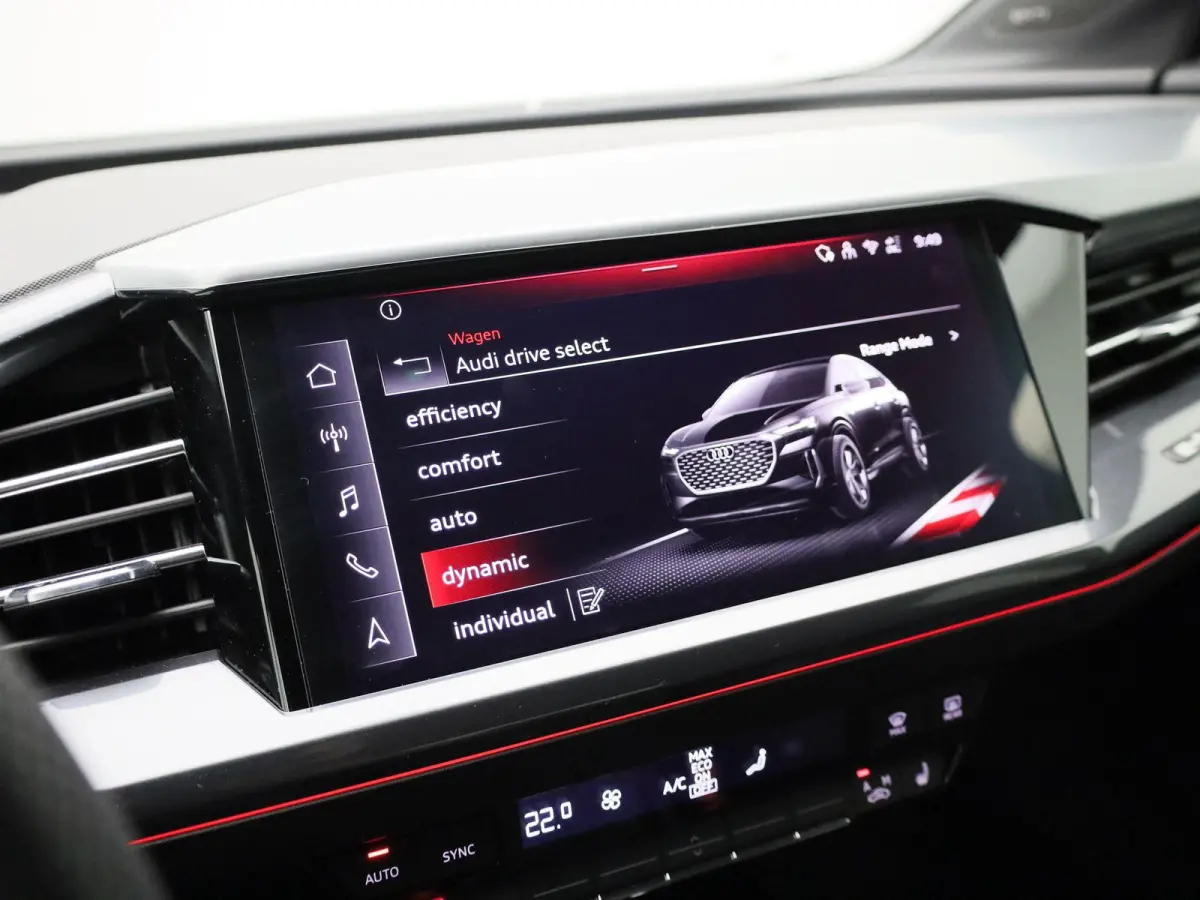 45 quattro S Edition 82 kWh l Adaptive Cruise Control l MMI navigatie plus MMI touch l SONOS Premium l Stoelverwarming voorin l Apple Carplay / Android Auto l Lichtpakket plus ambient light 