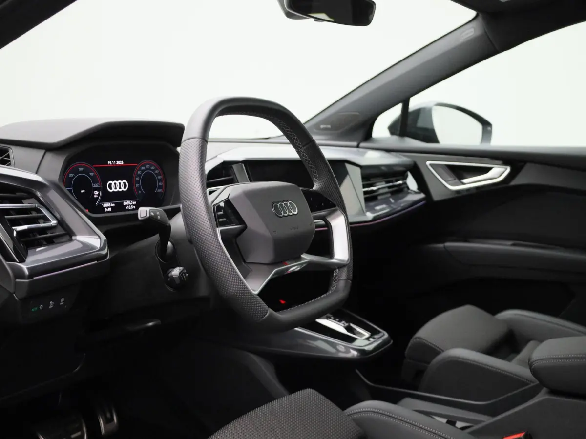 45 quattro S Edition 82 kWh l Adaptive Cruise Control l MMI navigatie plus MMI touch l SONOS Premium l Stoelverwarming voorin l Apple Carplay / Android Auto l Lichtpakket plus ambient light 