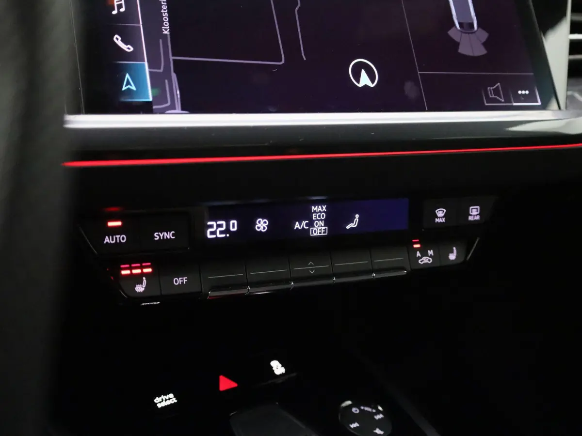 45 quattro S Edition 82 kWh l Adaptive Cruise Control l MMI navigatie plus MMI touch l SONOS Premium l Stoelverwarming voorin l Apple Carplay / Android Auto l Lichtpakket plus ambient light 